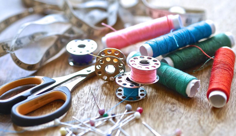 آشنایی با انواع و ویژگی‌ ها نخ دوخت