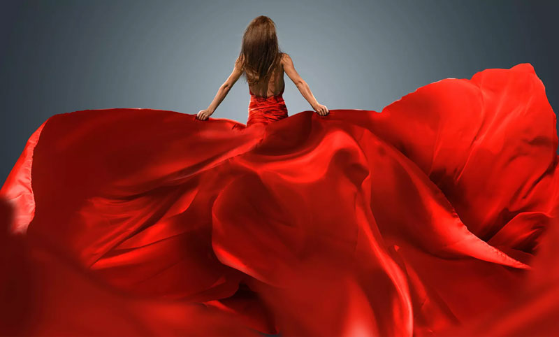 چگونه رنگ پارچه مجلسی را متناسب با پوست خود انتخاب کنیم؟