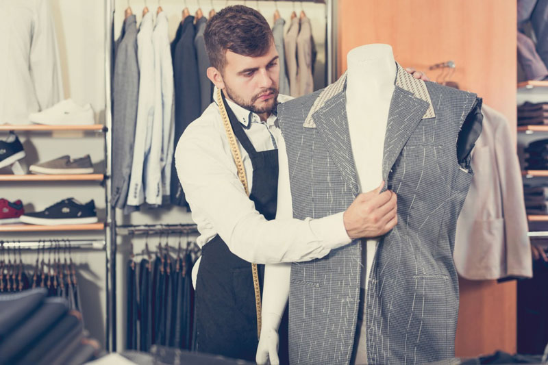 شخصی دوزی چیست؟ متدها و انتخاب پارچه برای دوخت سفارشی 2 متدها و رویکردهای اجرایی در دوخت سفارشی